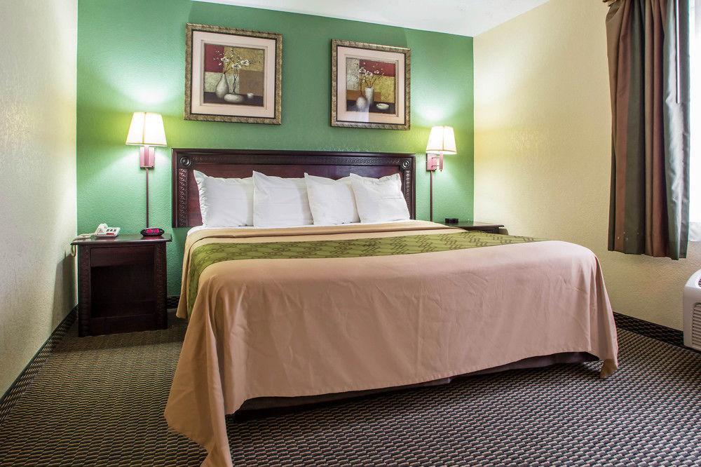 Econo Lodge Harrisburg - Southwest Of Hershey Area Esterno foto