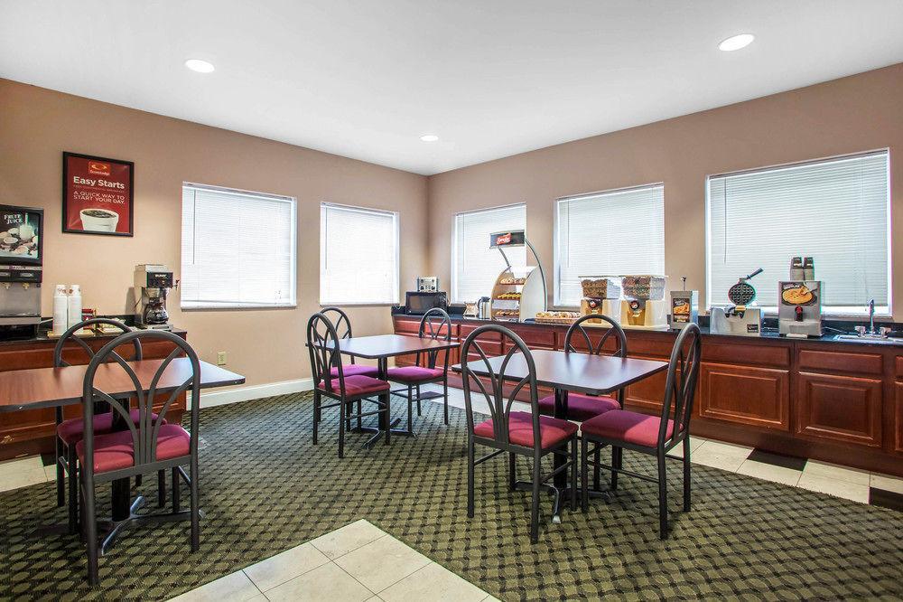 Econo Lodge Harrisburg - Southwest Of Hershey Area Esterno foto